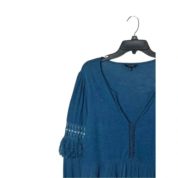 1675. LUCKY BRAND LONG SLEEVE V NECK TOP SZ SMALL FRINGES ON SLEEVES BLUE COLOR - Picture 2 of 9
